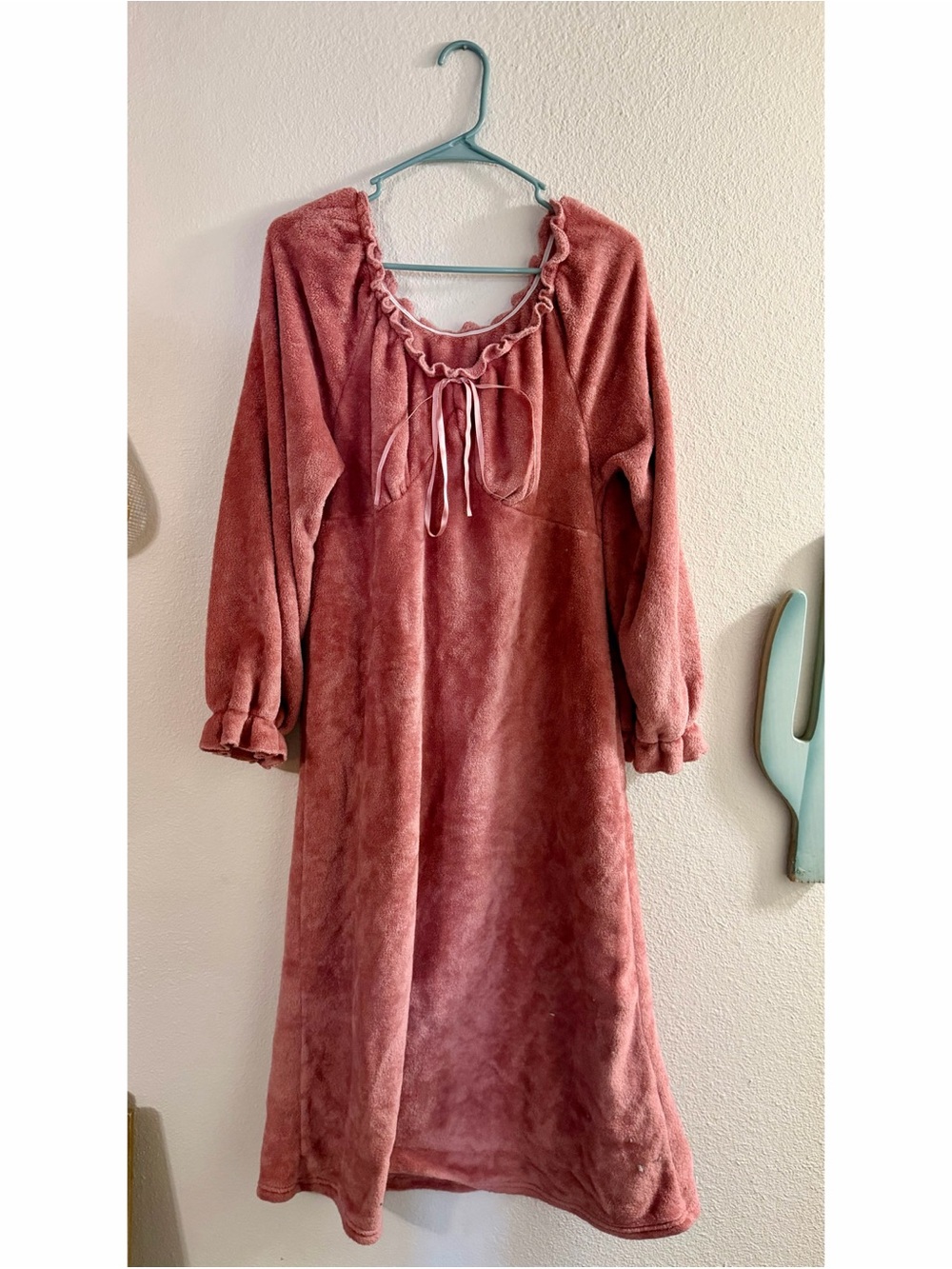 pink nightgown